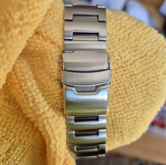 Islander ISL-142 Monster Automatic Watch Pink Dial - Picture 5 of 13